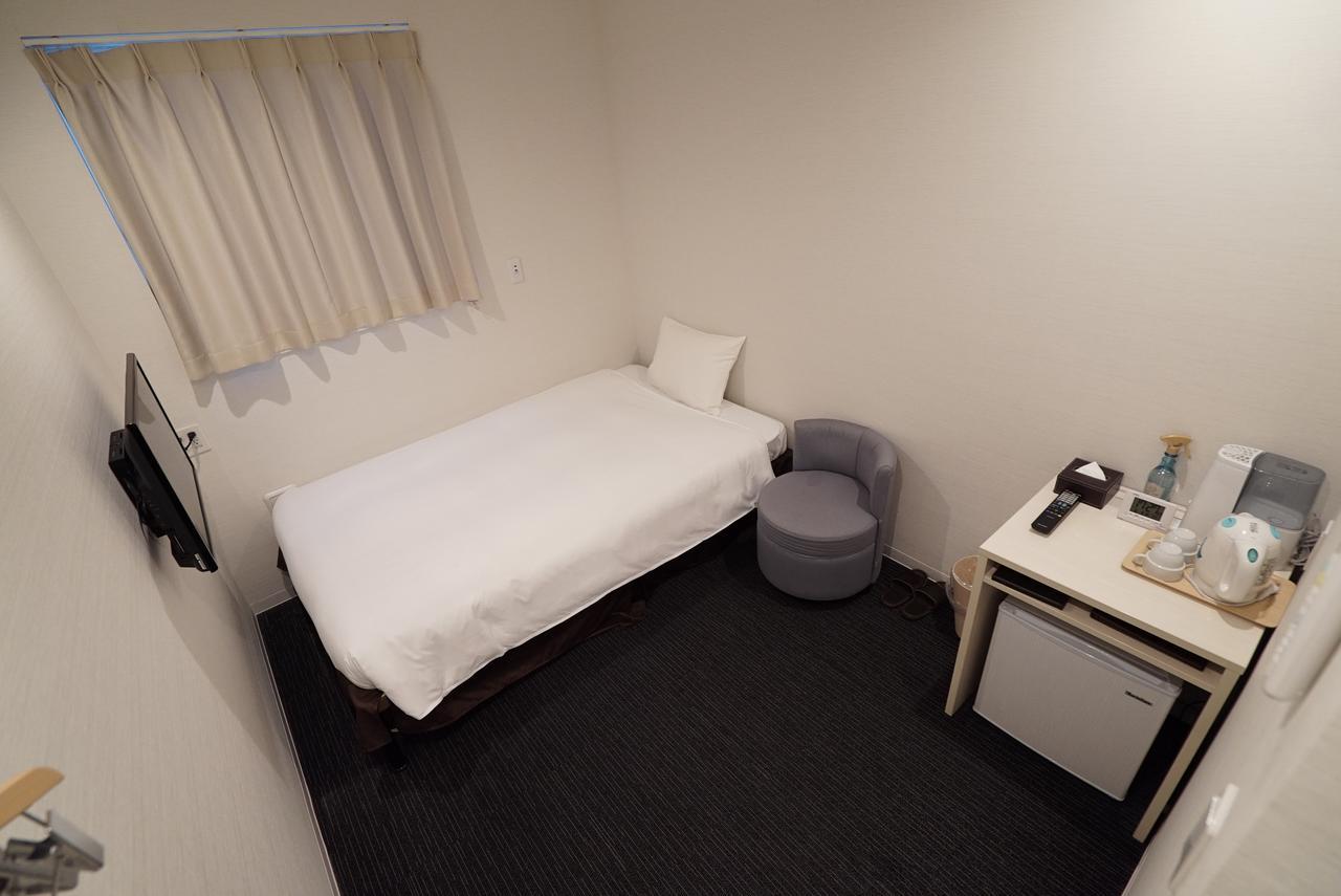CVS Bay Hotel New Building Urayasu Exterior foto